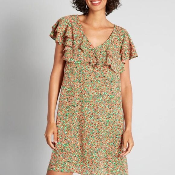 Molly Bracken Dresses & Skirts - Molly Bracken Poised for Poppies in Green Dress Size L